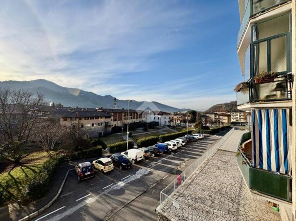 appartamento in vendita ad Albino