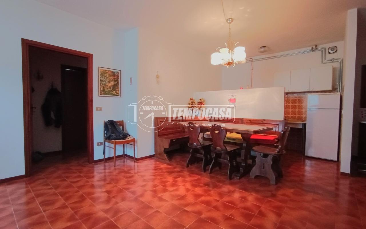 appartamento in vendita ad Albino