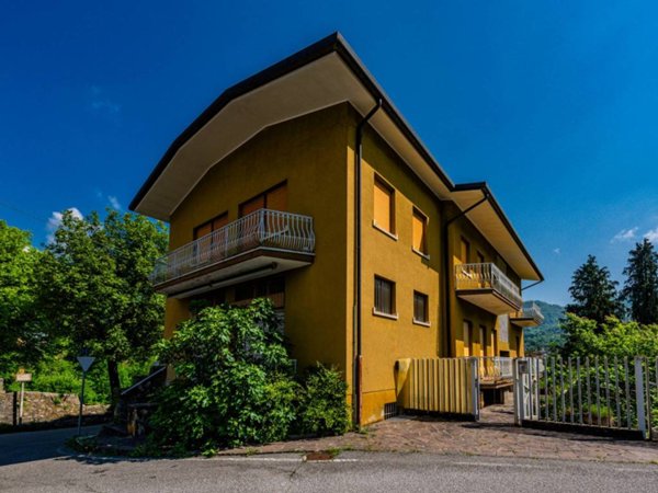 casa indipendente in vendita ad Albino
