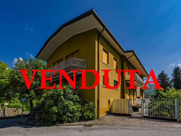 casa indipendente in vendita ad Albino