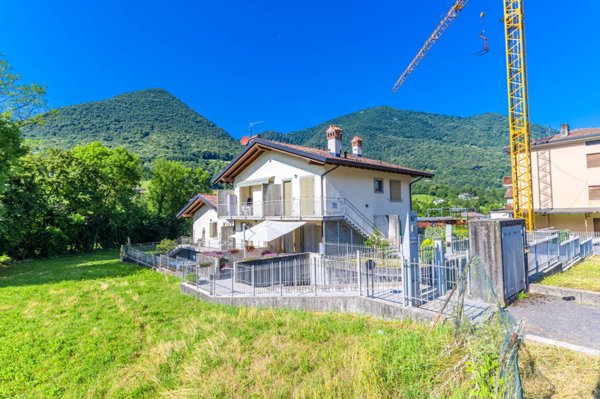 appartamento in vendita ad Albino