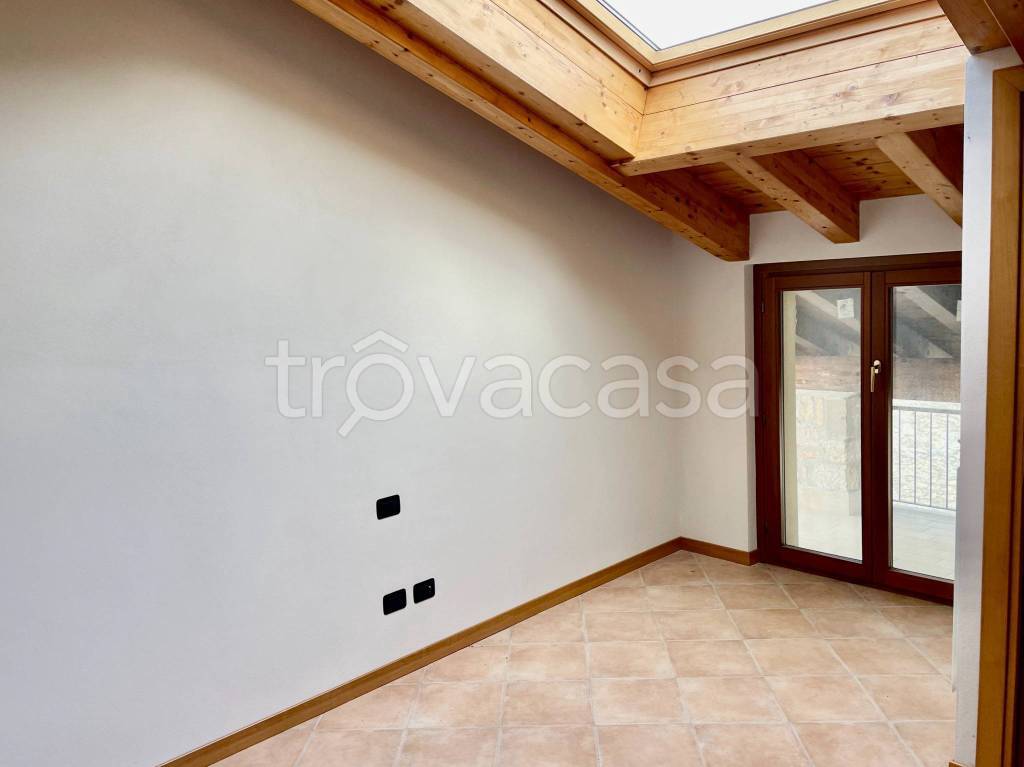 appartamento in vendita ad Albino