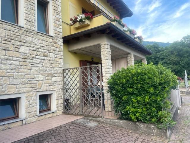 appartamento in vendita ad Albino