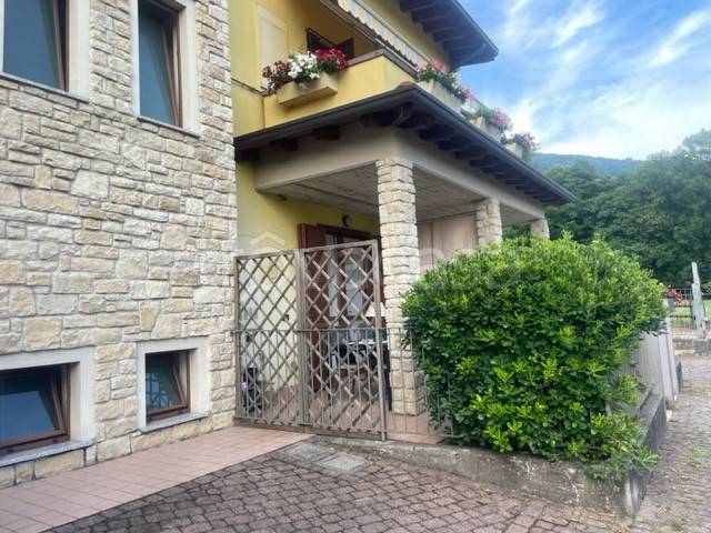 appartamento in vendita ad Albino