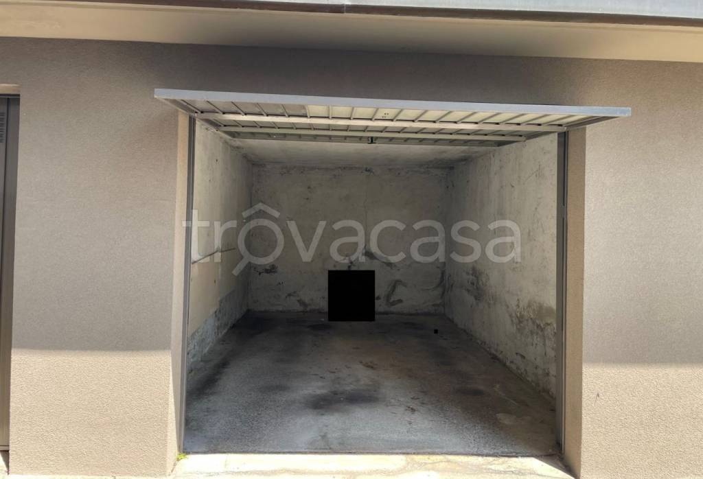 casa indipendente in vendita ad Albino