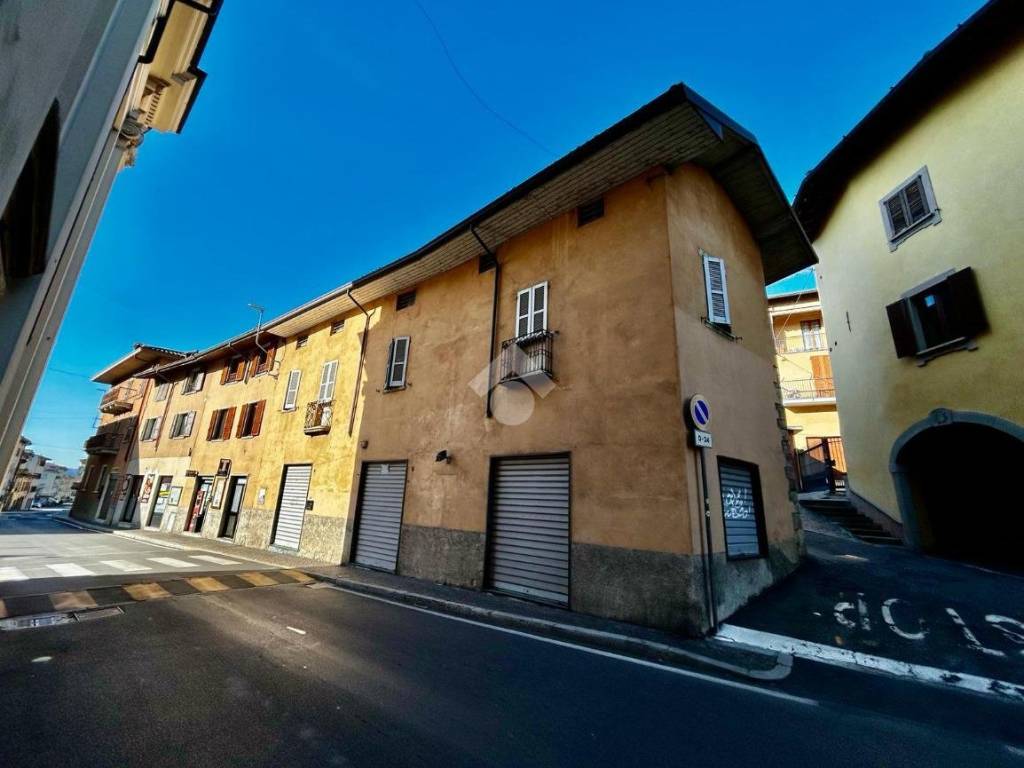 casa indipendente in vendita ad Albino