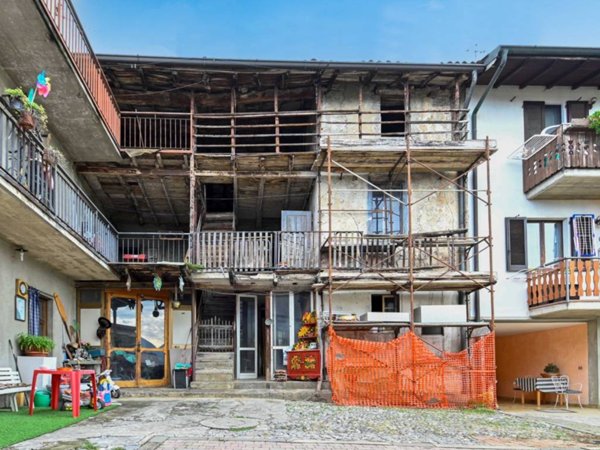 casa indipendente in vendita ad Albino