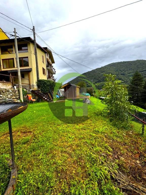 casa indipendente in vendita ad Albino