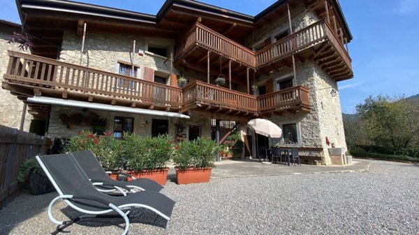 pentavano in vendita ad Albino