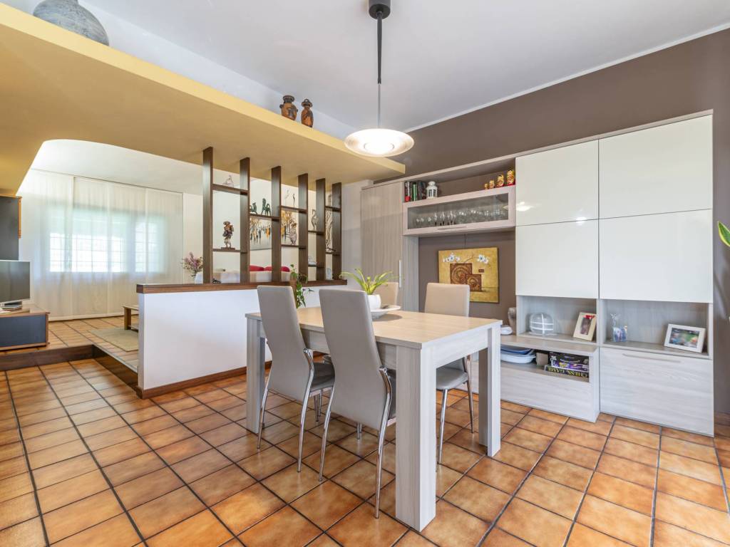 casa indipendente in vendita ad Albino