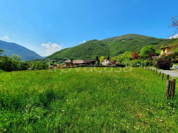 terreno edificabile in vendita ad Albino