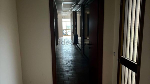 locale commerciale in vendita ad Albino