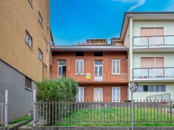 casa indipendente in vendita ad Albino