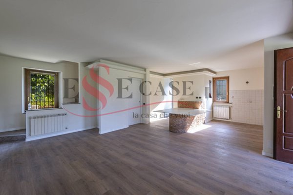 casa indipendente in vendita ad Albino