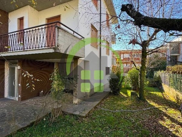 appartamento in vendita ad Albino