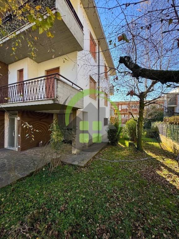 appartamento in vendita ad Albino