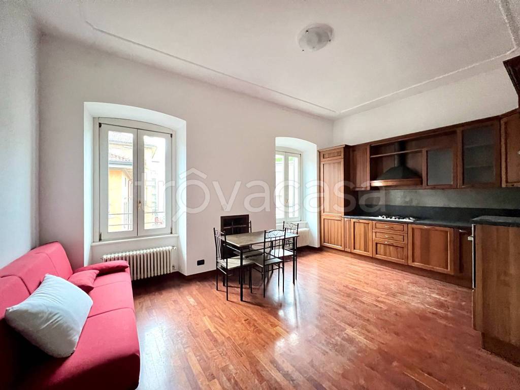 appartamento in vendita ad Albino