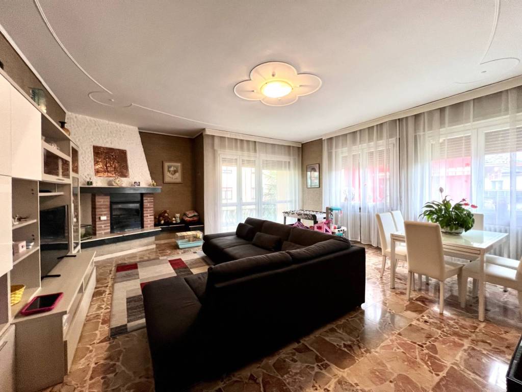 appartamento in vendita ad Albino