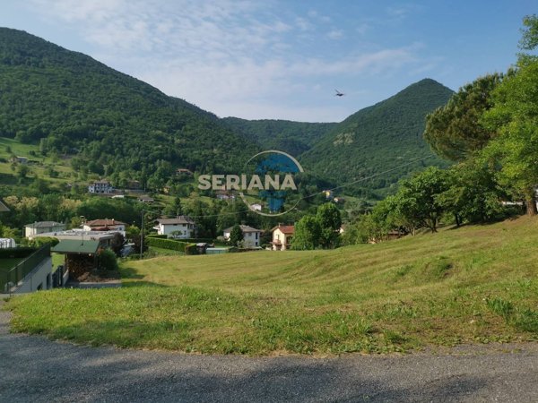 terreno edificabile in vendita ad Albino