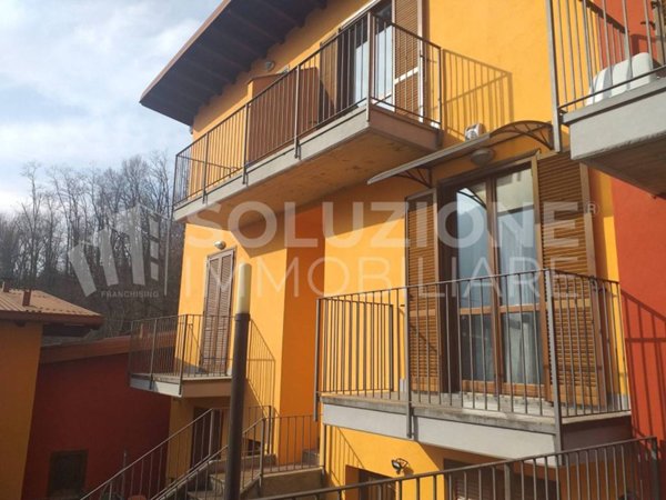 appartamento in vendita ad Albino