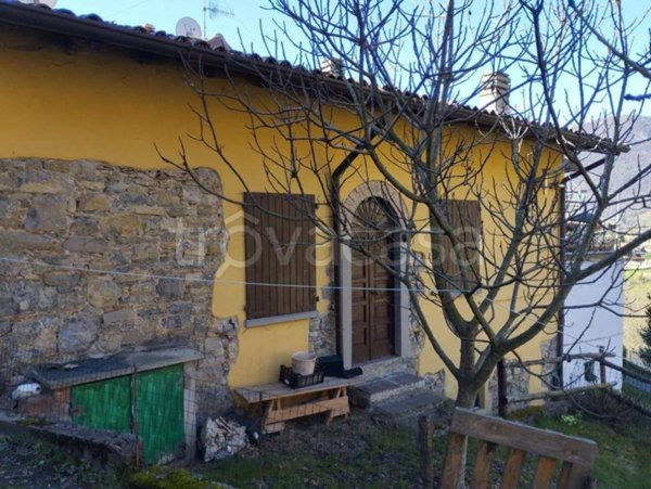 casa indipendente in vendita ad Albino