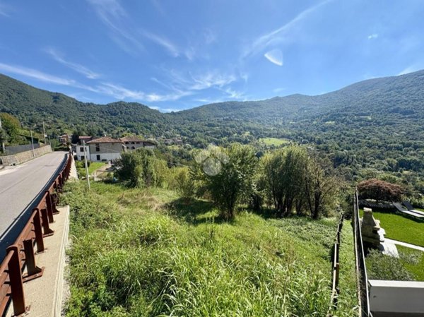 terreno edificabile in vendita ad Albino