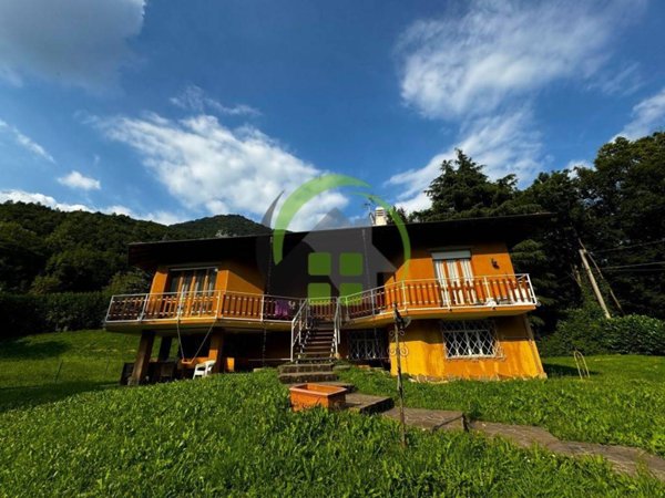 casa indipendente in vendita ad Albino