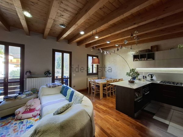 appartamento in vendita ad Albino