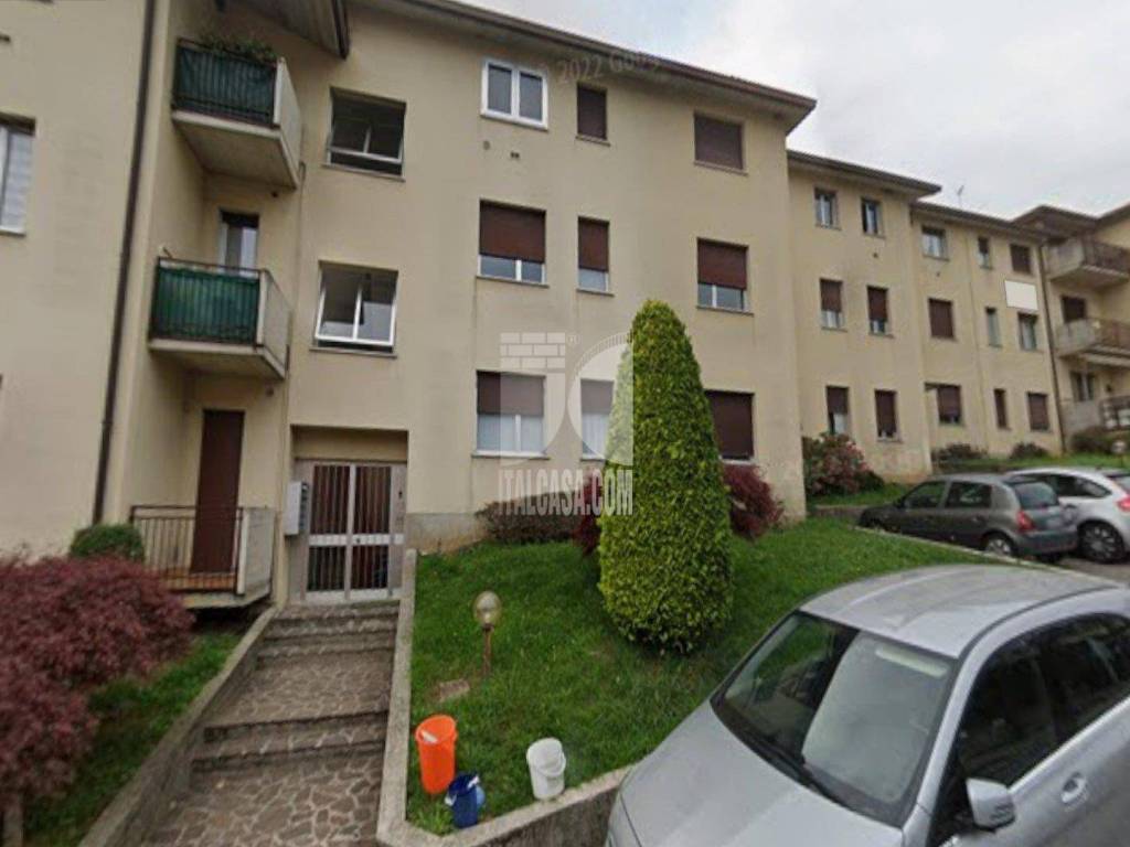 appartamento in vendita ad Albino