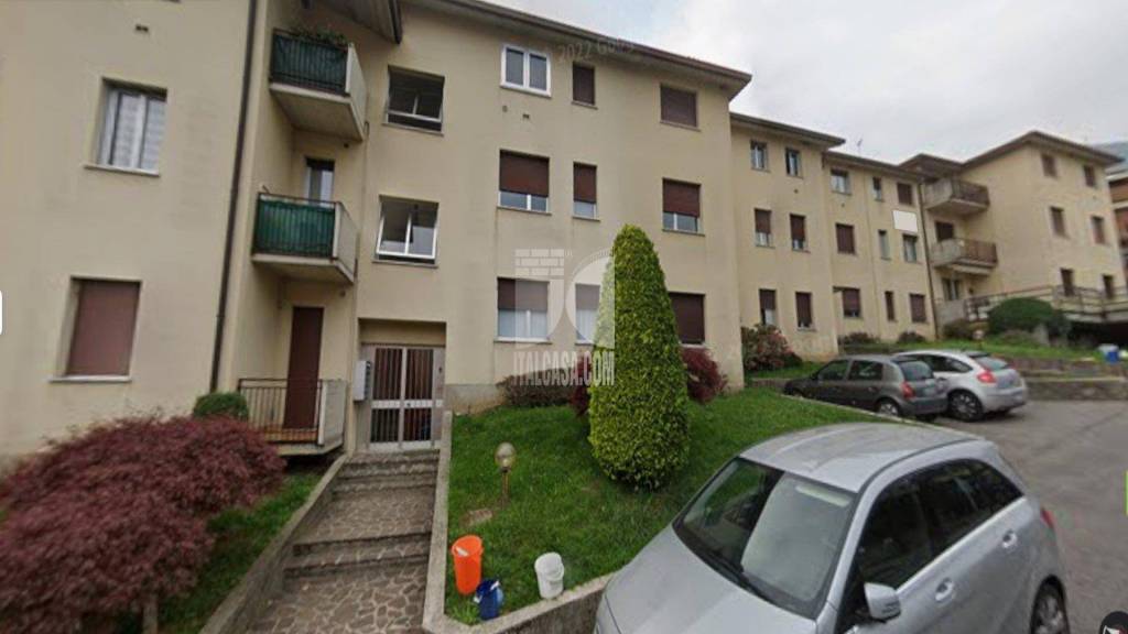 appartamento in vendita ad Albino