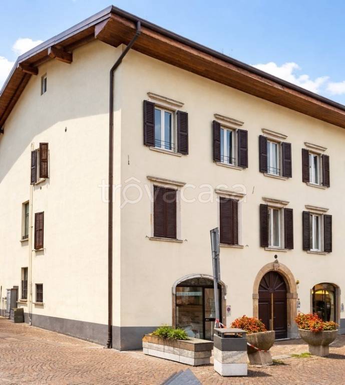 appartamento in vendita ad Albino