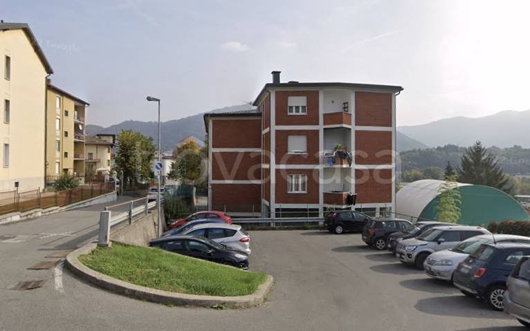 appartamento in vendita ad Albino