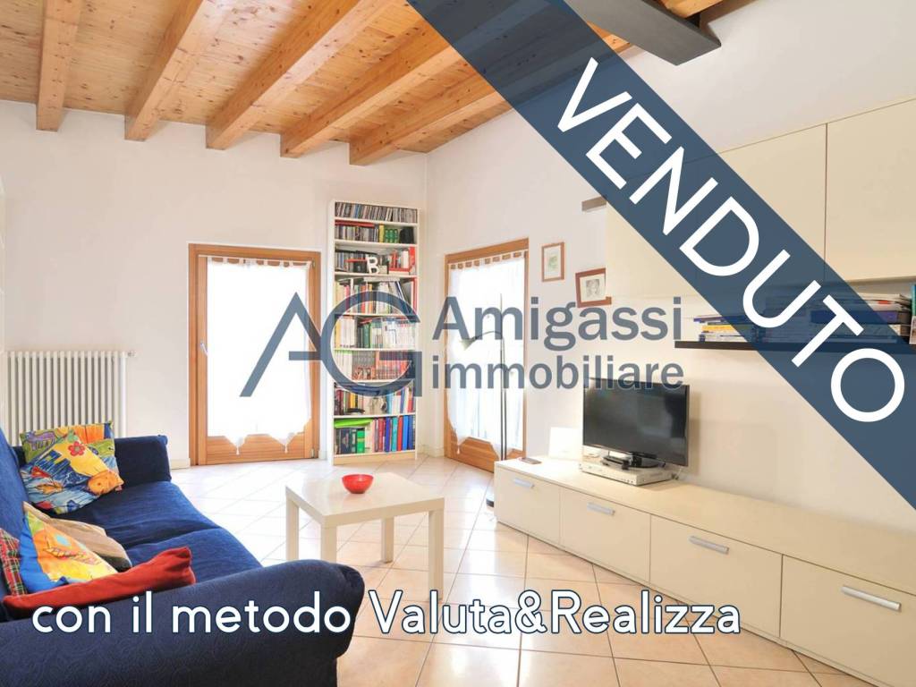 appartamento in vendita ad Albino