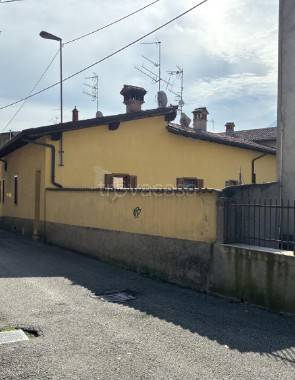 appartamento in vendita ad Albino