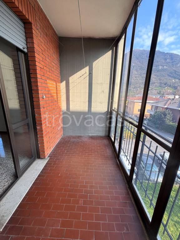 appartamento in vendita ad Albino