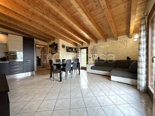 appartamento in vendita ad Albino