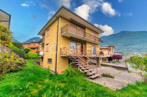 casa indipendente in vendita ad Albino