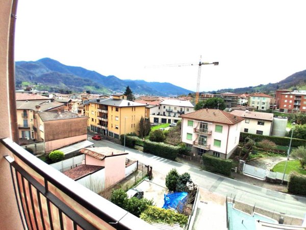 appartamento in vendita ad Albino