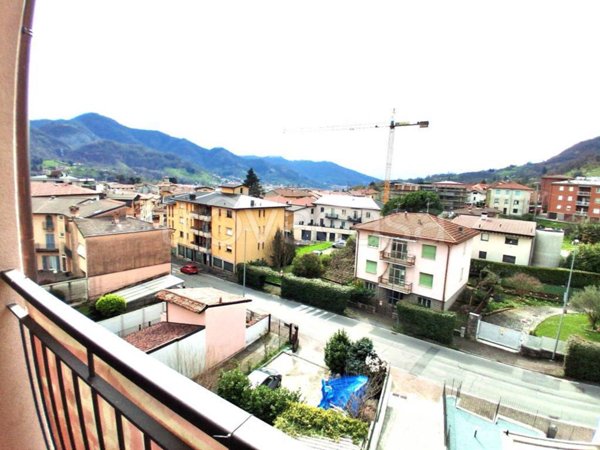 appartamento in vendita ad Albino