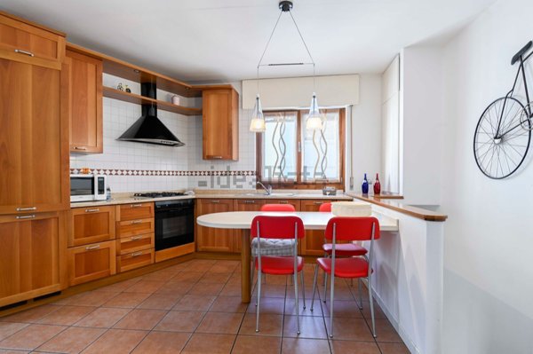 casa indipendente in vendita ad Albino