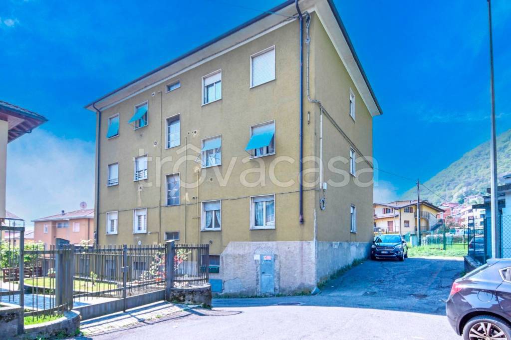 appartamento in vendita ad Albino
