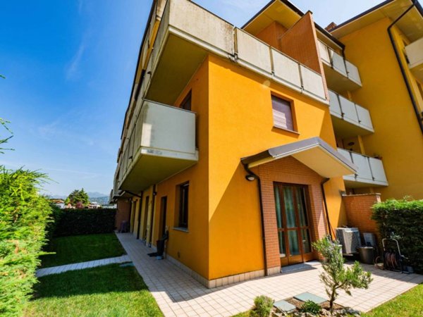 appartamento in vendita ad Albino