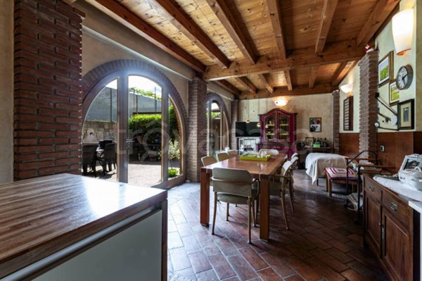 casa indipendente in vendita ad Albino