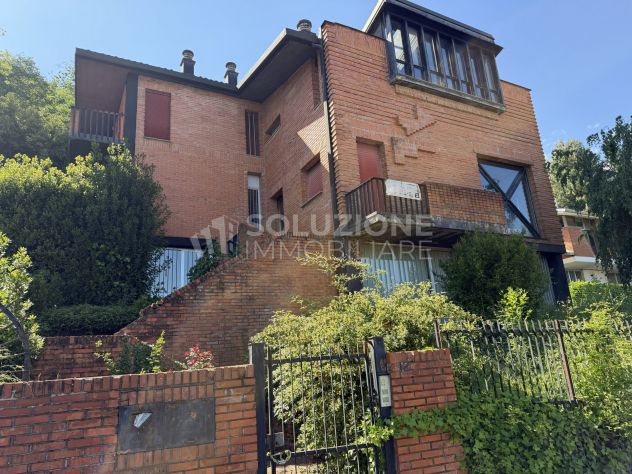 casa indipendente in vendita ad Albino