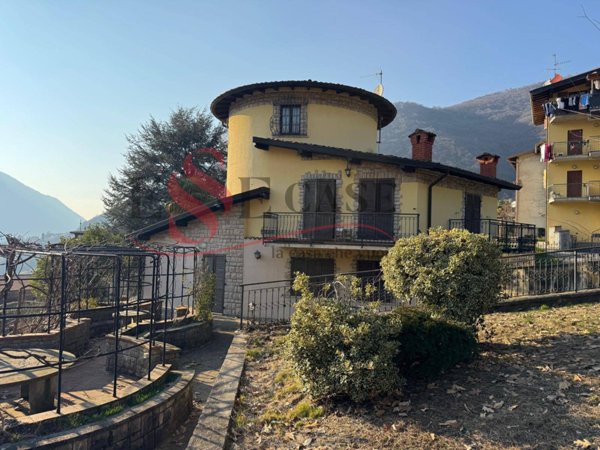 casa indipendente in vendita ad Albino