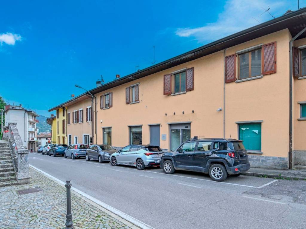appartamento in vendita ad Albino