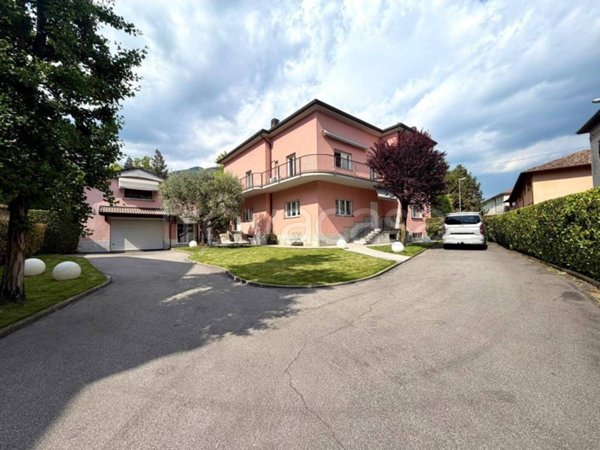 appartamento in vendita ad Albino