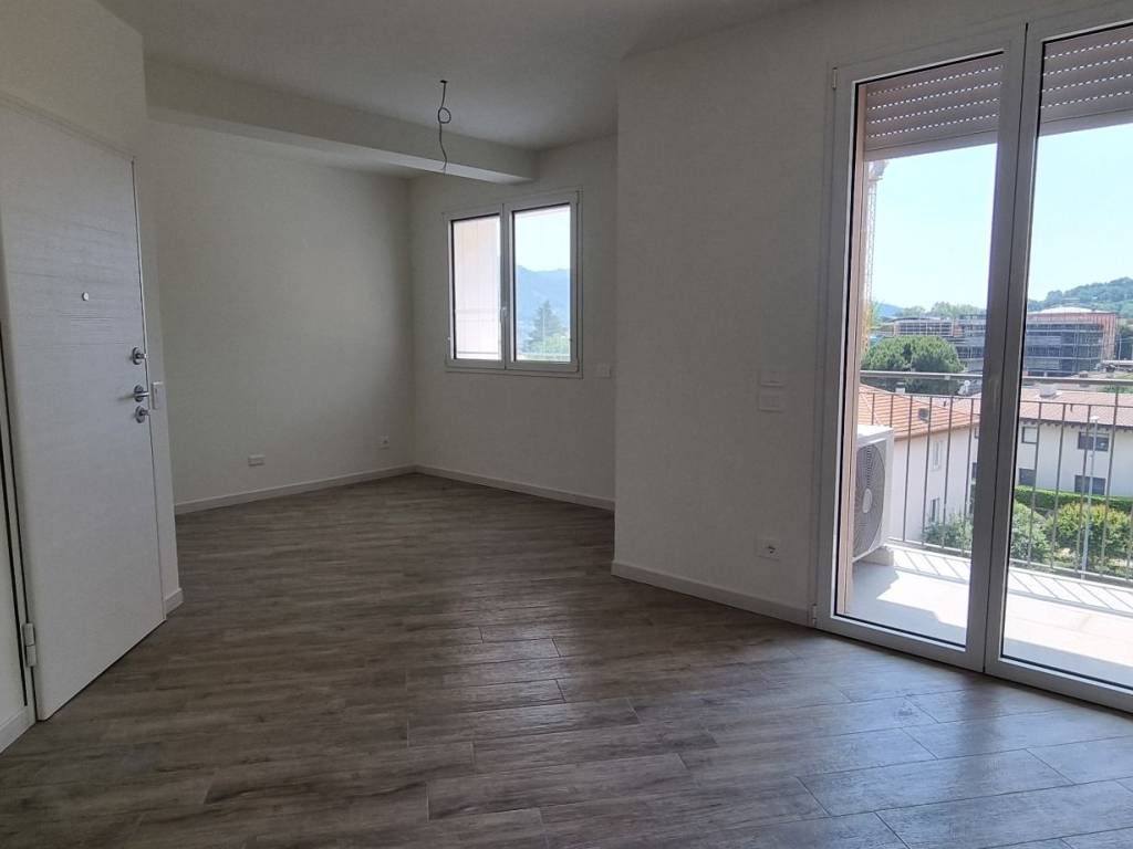 appartamento in vendita ad Albino