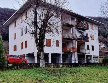appartamento in vendita ad Albino