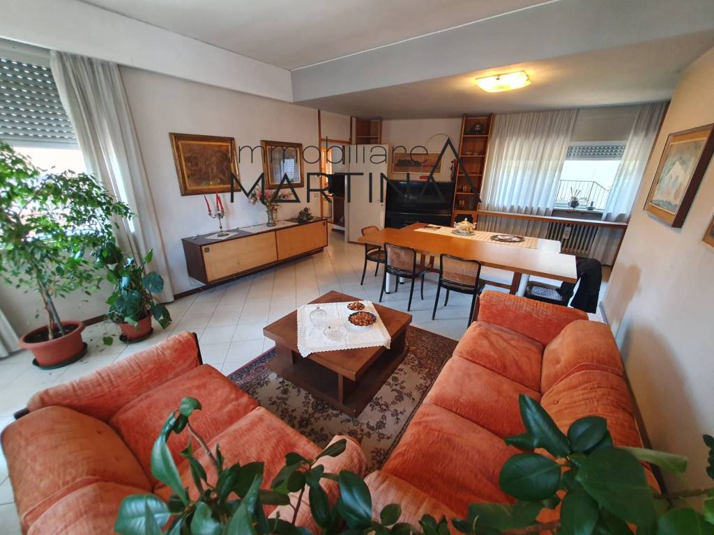 casa indipendente in vendita ad Albino